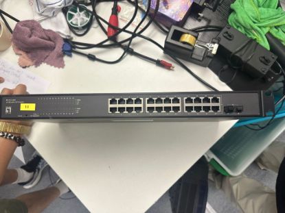 圖片 ✌️Level-One GEU-2429 24 Port + 2 x SFP Unmanaged Gigibit Switch ✌️