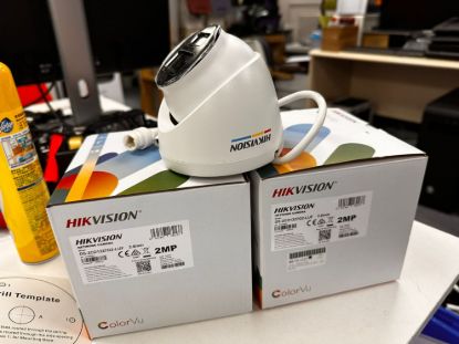 圖片 ✌️Hikvision DS-2CD1327G2-L ColorVu IP 2.8mm Dome Camera 日夜全彩/香港版 (99% New, Not Used)✌️