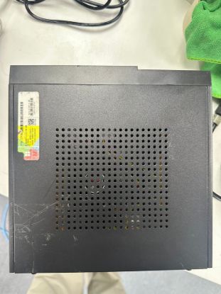 圖片 OEM Mini PC — Black Geometric Design (Likely Intel NUC / ASRock DeskMini / Custom SFF Build)