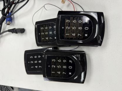 圖片 ✌️Soyal AR725E-V2 RFID Access Control Keypad (90% new)✌️