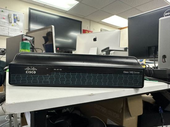 圖片 ✌️Cisco ISR G2 1941 Integrated Services Router (Model: CISCO1941/K9) ✌️