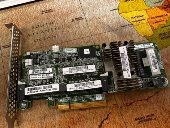 圖片 ✌️HPE - SmartArray P440 Controller (749797-001) 4GB Cache✌️