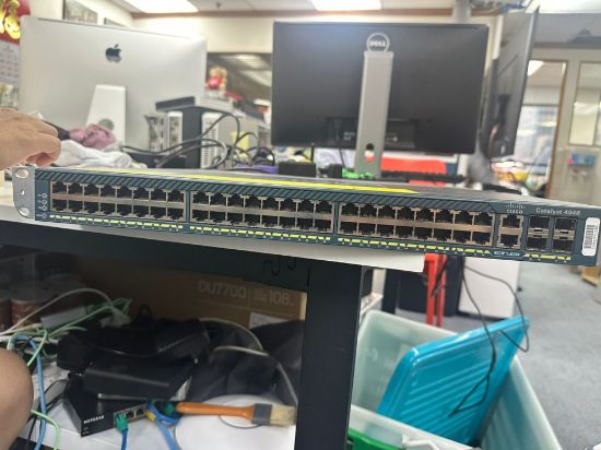 圖片 Cisco Catalyst WS-C4948 48 Port + 4 SPF Port (Level-3) Gigabit Switch (2nd Hand)