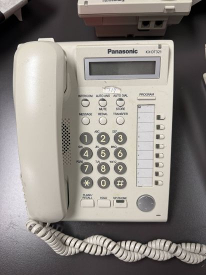 圖片 ✌️Panasonic KX-DT321 Digital Proprietary Telephone✌️